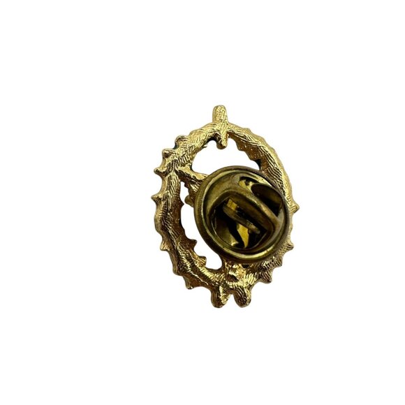 Vintage Christmas Cherub Angel Wreath Brooch Gold Tone Red Green Enamel - Picture 9 of 9